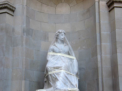 BALDIRI05091101.jpg