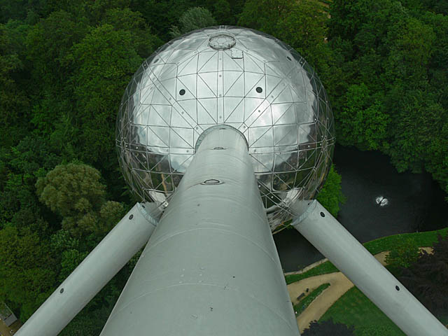 baldiri : more atomium : BALDIRI06052501.jpg