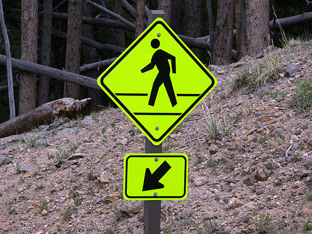 baldiri : walk that way : BALDIRI06062901.jpg