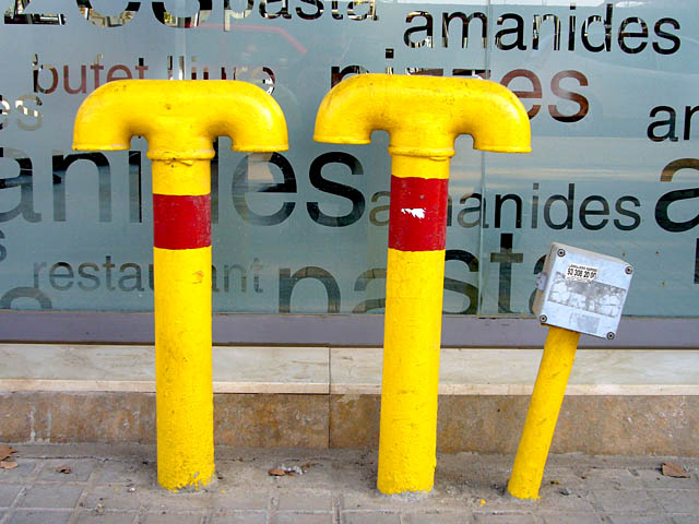 baldiri : tres tubs grocs : BALDIRI06122201.jpg